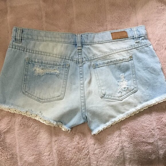 Garage Flirty Festival Distressed Shorts - Picture 2 of 11